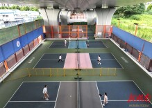 桥下闲置空间变身惠民运动场