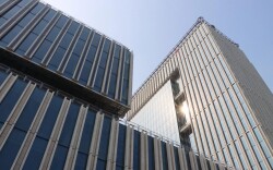 城市副中心这座大楼外幕墙“会发电”，一年能发一百万度电