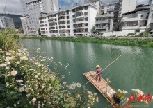 “河小青”守护一江碧水