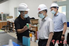 周振宇以“四不两直”方式检查危化领域安全生产工作