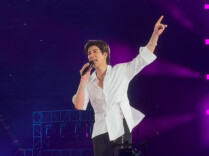 硬核宠粉！王力宏长沙演唱会抽腾势Z9GT“百日无忧”出行礼遇