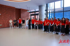 湖南农业大学马克思主义学院博士团到永州经开区观摩产业发展工作