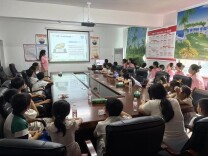 长沙民政职院“核星闪耀”宣讲团赴苏仙区长冲铺村开展“两弹一星”志愿宣讲活动
