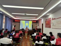 香樟 “童”行 “语”你相伴——长沙民政职院外语学院党总支教工三支部党员教师进社区开展暑期英语公益课堂志愿服务