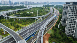 兴联路大桥西侧匝道冲刺通车