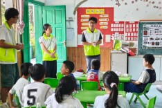 长沙理工大学实践团队开设乡村环保教育第一课
