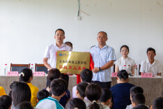 揭牌启新程，支教润童心：长沙理工大学“向日葵”绽放桥头河镇