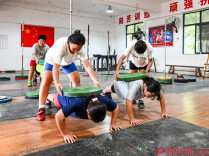 酷暑砺精兵——怀化市体育学校全力备战省运会