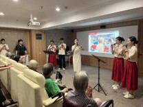 埙声传暖意 初心暖夕阳——长沙民政职业技术学院医学院党总支开展敬老助老志愿服务实践活动
