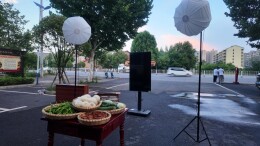 南华学子“三下乡”：青春助农促振兴 直播带货暖民心