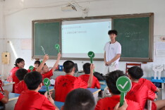 长理学子为耒阳留守儿童送去安全绿色“必修课”