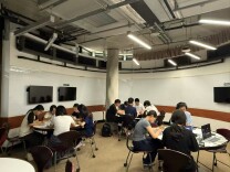 这个夏天，这群学生把课堂搬到了上海和新加坡——湖南中医药大学九年制医学人才培养的“新”“沪”双向进阶