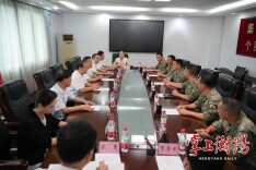 “八一”前夕 朱健走访慰问驻衡部队官兵