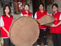 南华学子寻访乡土竹编记忆