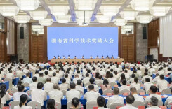 辛小湘丨“车间匠心”登上“科创高台”