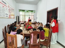 洞口县罗溪瑶族乡：课堂搬进瑶乡村部 公益托管温暖盛夏