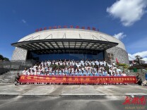 武冈开展“传承红色薪火 筑牢少年国防”八一主题青少年国防教育实践活动