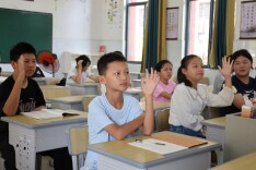 长理学子在娄底乡村开展暑期支教活动