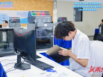 全省第八届残疾人职业技能竞赛·获奖选手风采②丨黄宇轩：以热爱为炬 以智造逐光