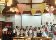 “青蓝学园·湘伴同行”暑期爱心托管营结业，校社社群三方联动破解“看护难”