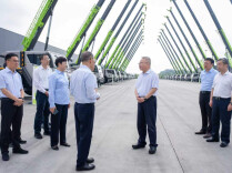 沈晓明走访调研中联重科股份有限公司