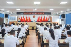 邹特赴含浦街道讲授专题党课并开展调研