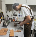 湘潭听障青年杨杰用双手“烘焙”出有声人生