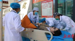 桑日有“岳”丨 医院门口突发急产？别慌！这是一场惊心动魄的演练