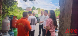 北湖街道多部门联动，集中销毁168个废旧液化气罐
