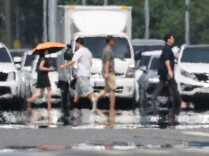 启动“国家灾难状态”，首次拉响最高警报：韩国到底有多热？