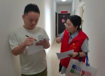 电动车进楼、飞线充电……高温天里这些隐患正在被“敲门”叫停！