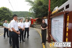 罗毅君在石门县调研