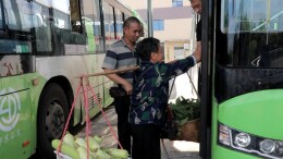 车轮上的菜园子：邵东“助农公交”打通城乡产销民生路