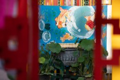 恭王府金鱼特展启幕，非遗技艺与宫廷雅趣共绘“府苑抒趣”
