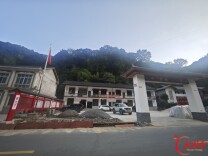 风雨过后 重建家园 | 山洪洗劫后的村部重新“开门” 秩序正一点点回归