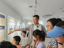 天文馆“博士讲解天团”圈粉