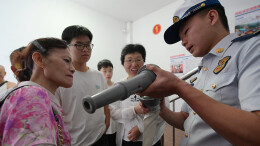 理论实操双结合 筑牢消防安全网