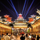 烟火人间最怀化，夜游榆树湾惊艳全场 | 活力中国调研行