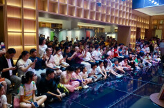 相遇的美好！上海书展周末迎来近16万人次参与者