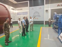 深耕产教融合 搭建涉外实践平台——湘南学院外国语学院助力郴州本土企业打通国际交流通道