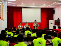 把自然还给家庭，让环保成为日常——绿色卫士张家界大队“内生型”志愿力量成长实践