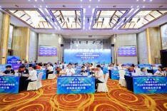 指尖竞速绽放风采！2026中国魔方运动锦标赛在长沙灰汤收官