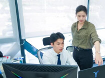 从实习到合伙，00后女孩登上胡润榜