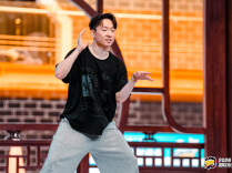 街舞“遇见”古城 张家界大庸古城举办公益课堂