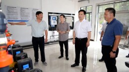 石门：李长春督导河湖长制、林长制工作
