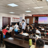 邮储银行岳阳市分行开展暑期反诈宣传