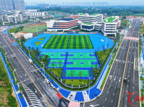 湖南师大附中大泽湖校区初中部9月迎新