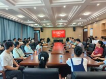 邵东三中召开2026届大学新生校友座谈会