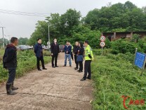 坝顶装上“安全翼”百姓踏上放心路