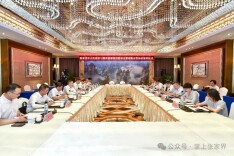 张家界市政府与湖南能源集团签署战略合作协议
